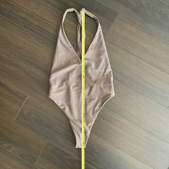 Mare Perpetua Twist One-Piece Swimsuit Colour: Coco Size: Small - Picture 7 of 7